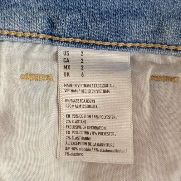 AE 2 Mid Rise Midi Light Wash Frayed Cutoff Stretch Jean Shorts American Eagle - Picture 11 of 13